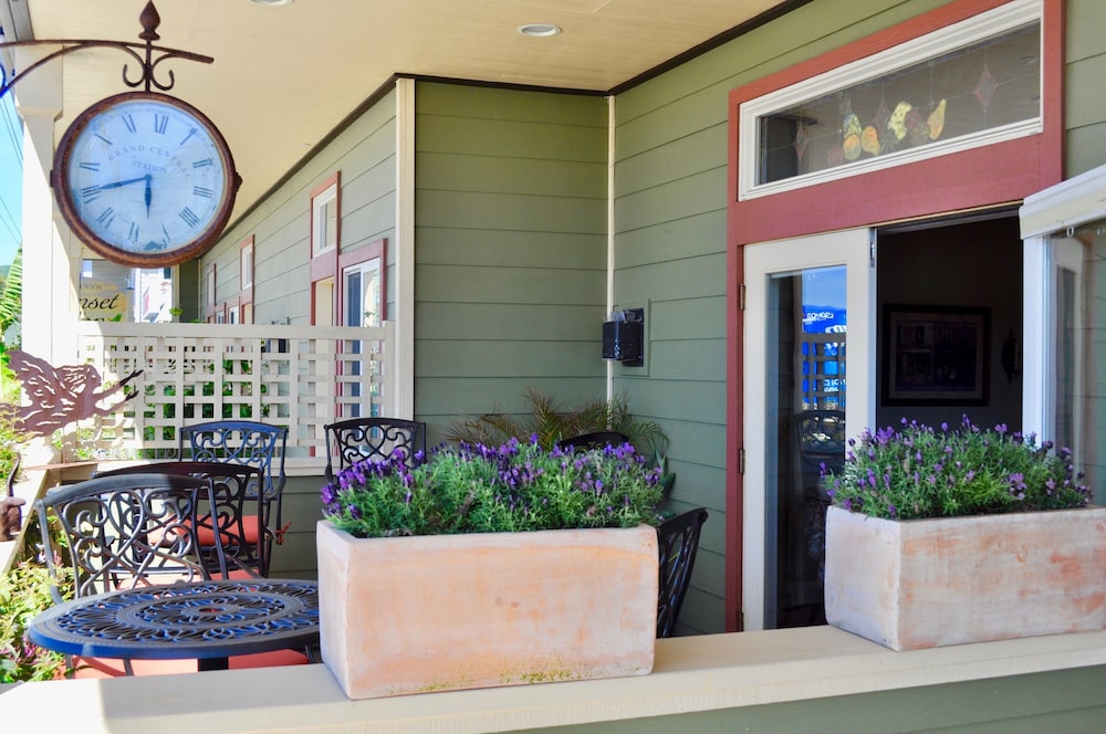 Cayucos Sunset Inn B&B view 3