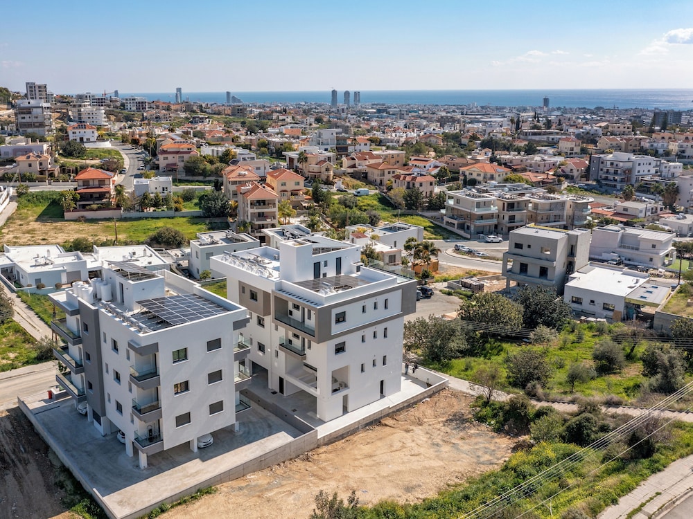 Sanders Eduardovich Limassol
