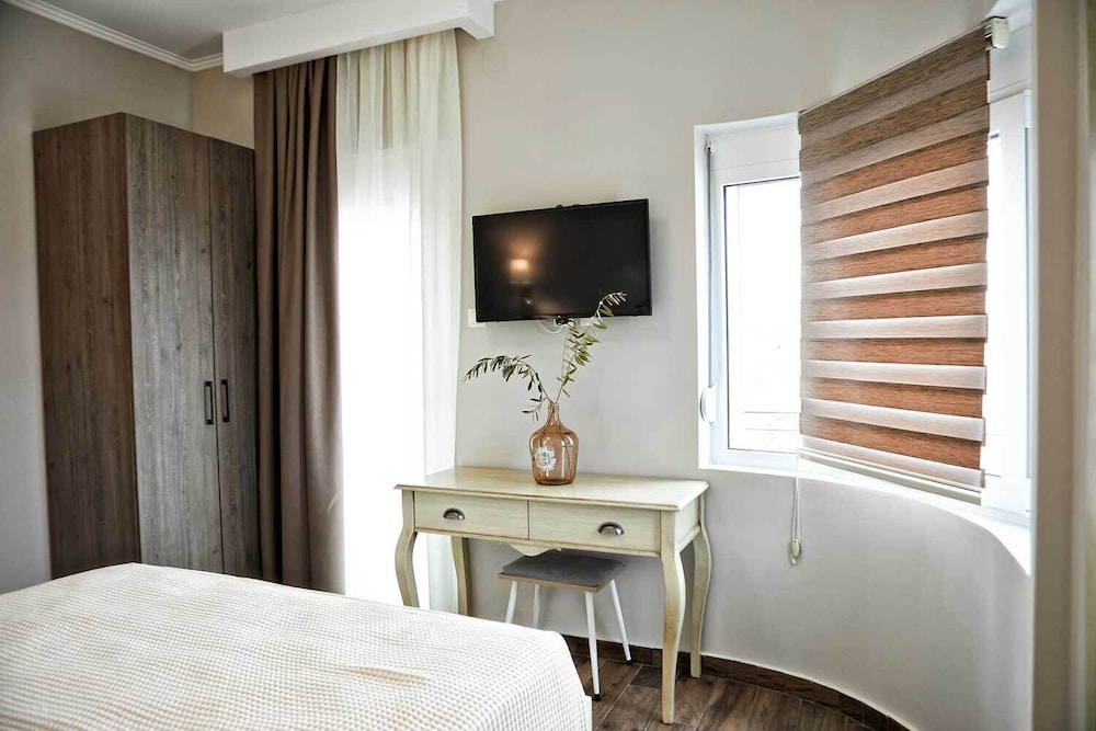 Romilia Guesthouse