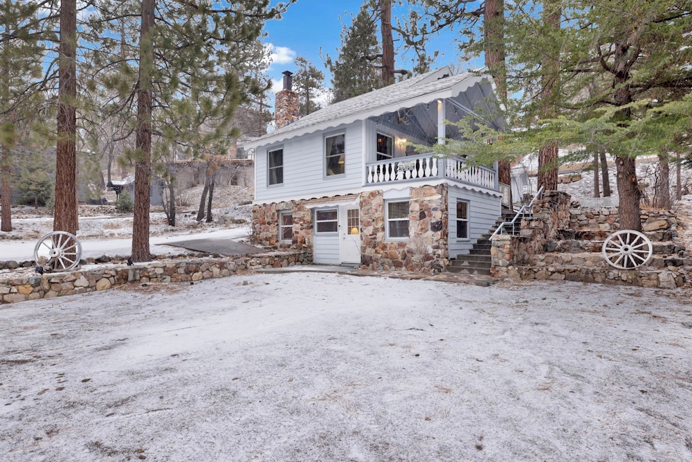 Pinglewood Cabin #2096