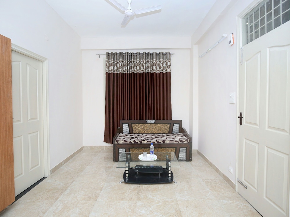 OYO 13433 Home Kasauli View 2BHK Dharampur