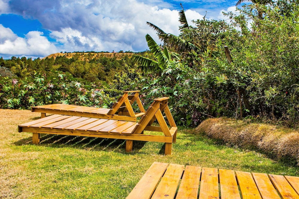 Hotel Hostal Familiar Vista - Hostel - Image 1