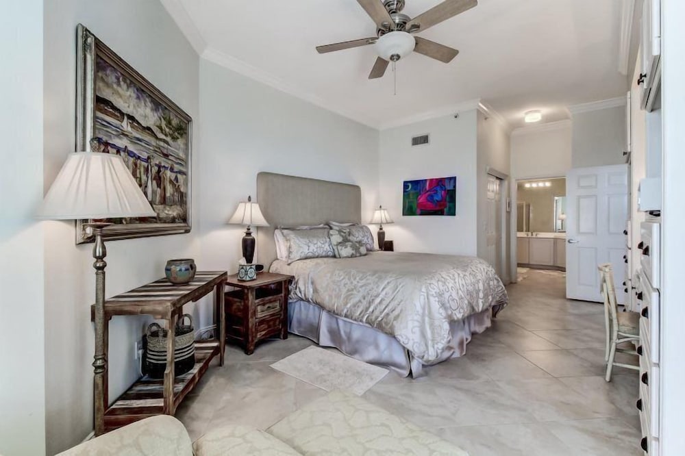 61-ocean-place view 4
