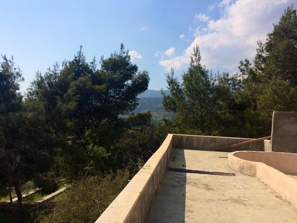 Dibeen Eco Farm House