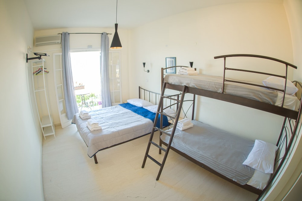 Avra Paradise Aparthotel