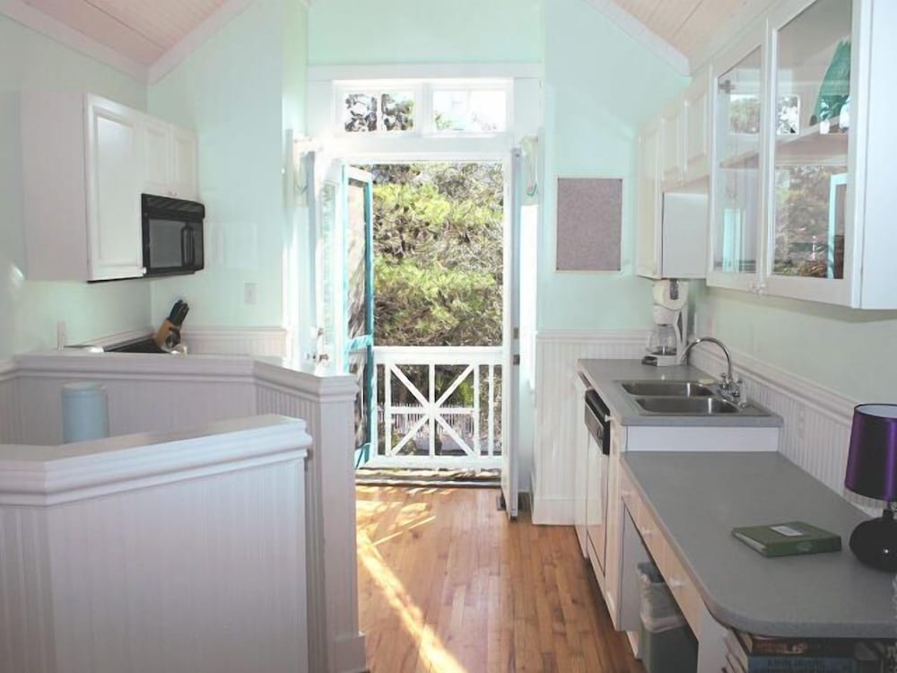 Cottage Rental Agency - Seaside, Florida