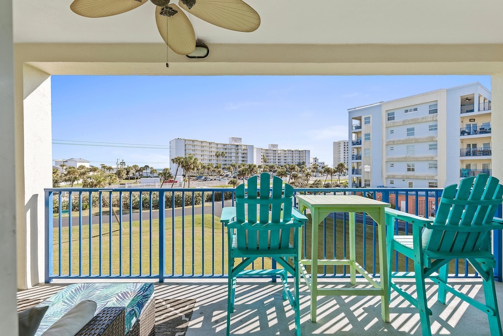 Oceanwalk 3-304