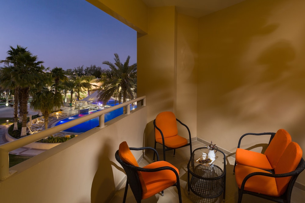 Abu Dhabi Vacations - Metropolitan Al Mafraq Hotel - Property Image 42