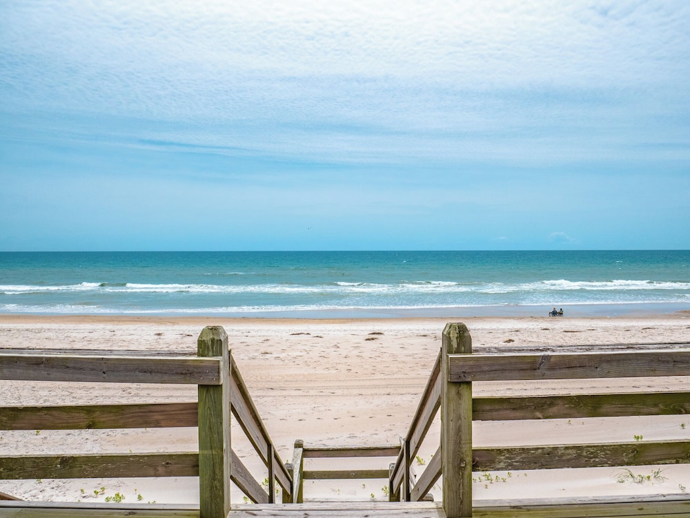 Eagles' Landing by Topsail Realty