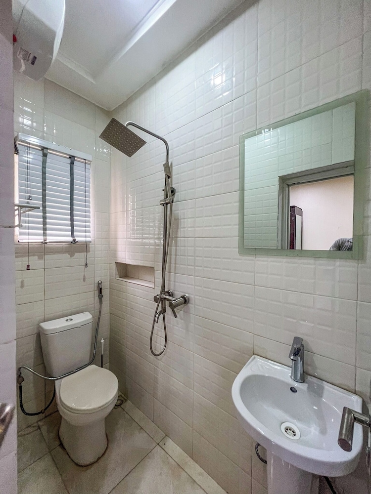 Bott Apartment