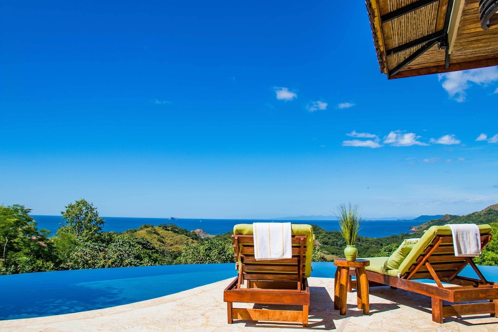 Luxury Home w/ Views & Infinity Pool: Near Beach!