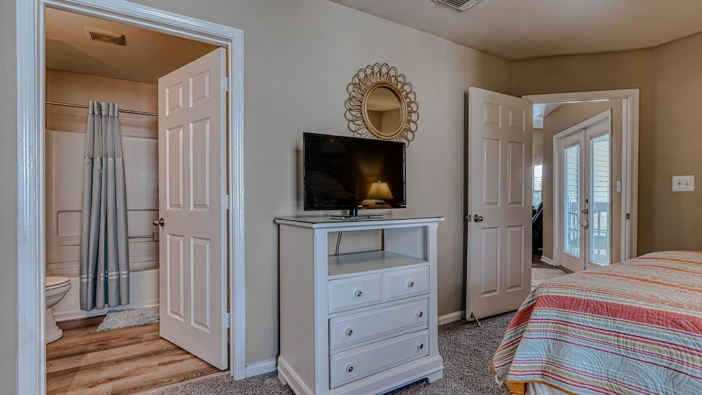 Colony Club #U3 by Southern Vacation Rentals