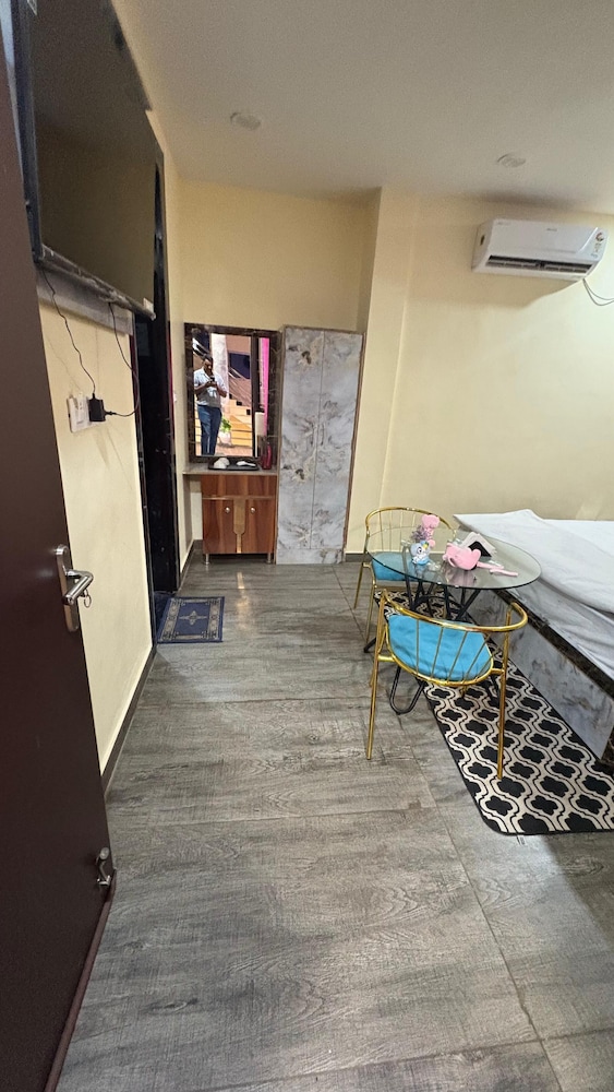 Hotel Jyoti Palace
