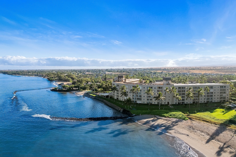 Menehune Shores 421 2 Bedroom Condo