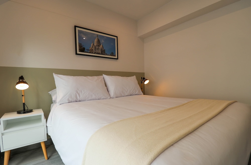 w Majestic Duplex w Perfect Deco in Miraflores