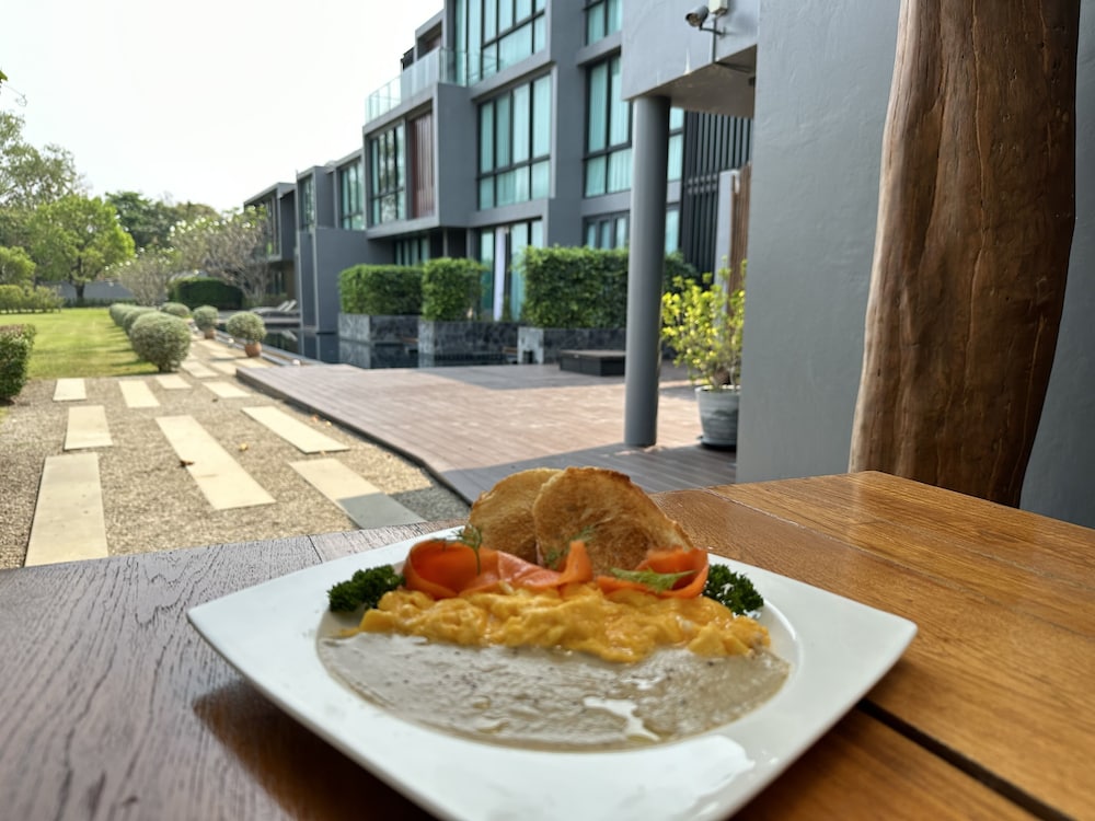 Zensala Riverpark Resort