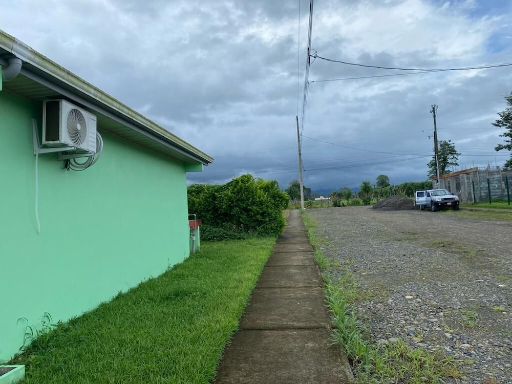 Casa tica-Tennessee arenal costa rica