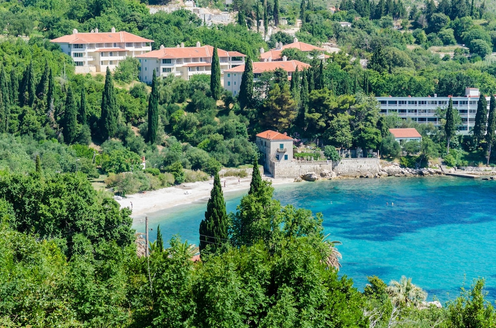 Arba Seaview Residences