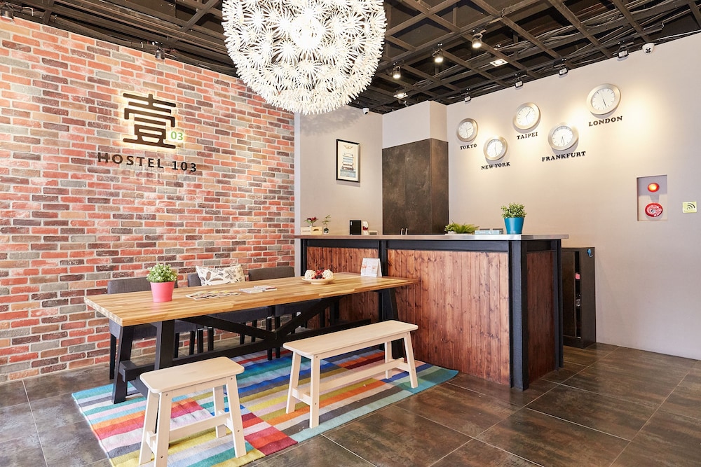 Hostel 103 - Image 5
