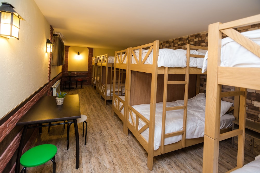 Metekhi's Galavani Hotel - Hostel