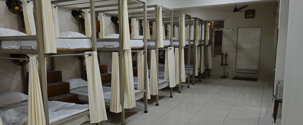 Royal Stay Inn