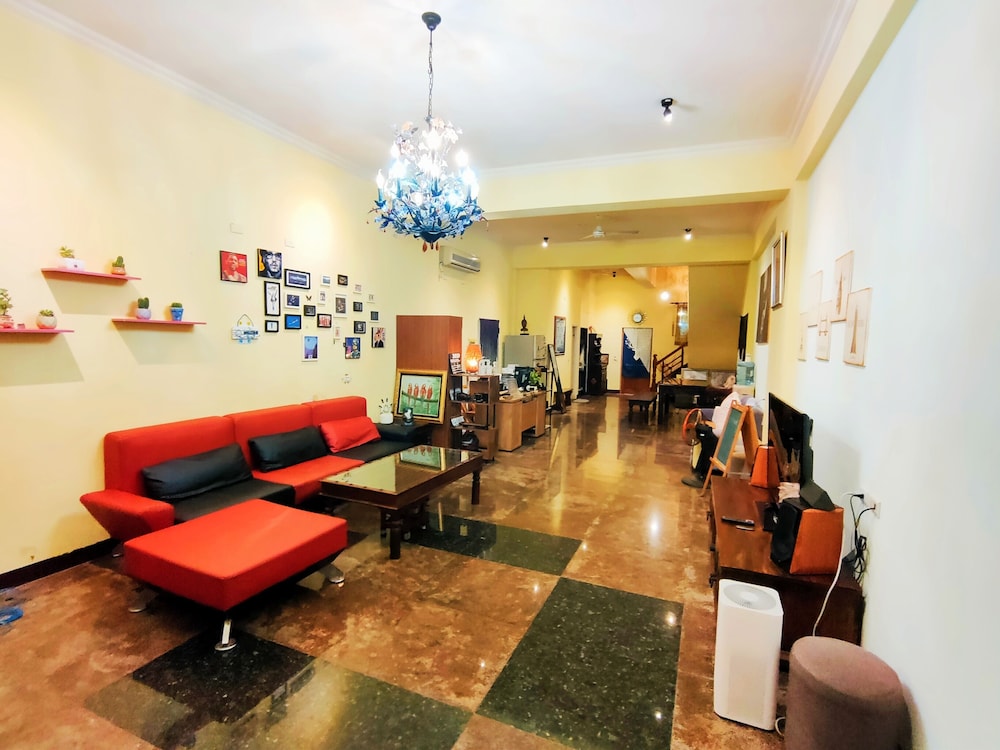 lounge