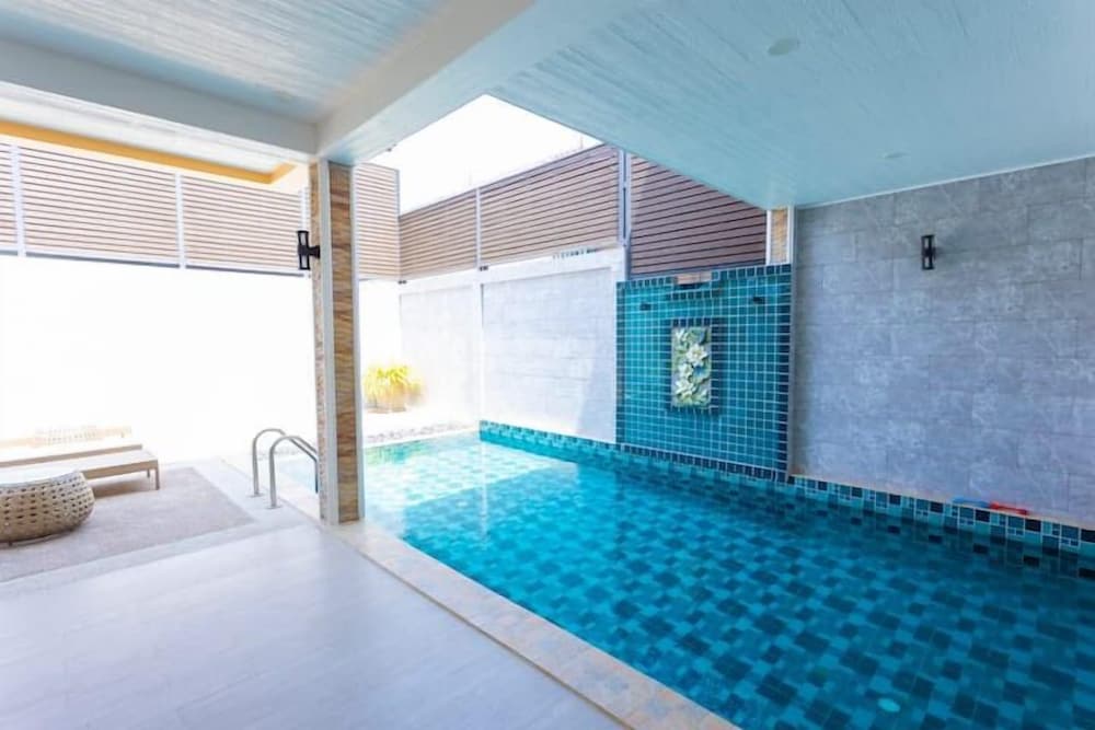 3BR Pool Villa Near Boat Avenue V29