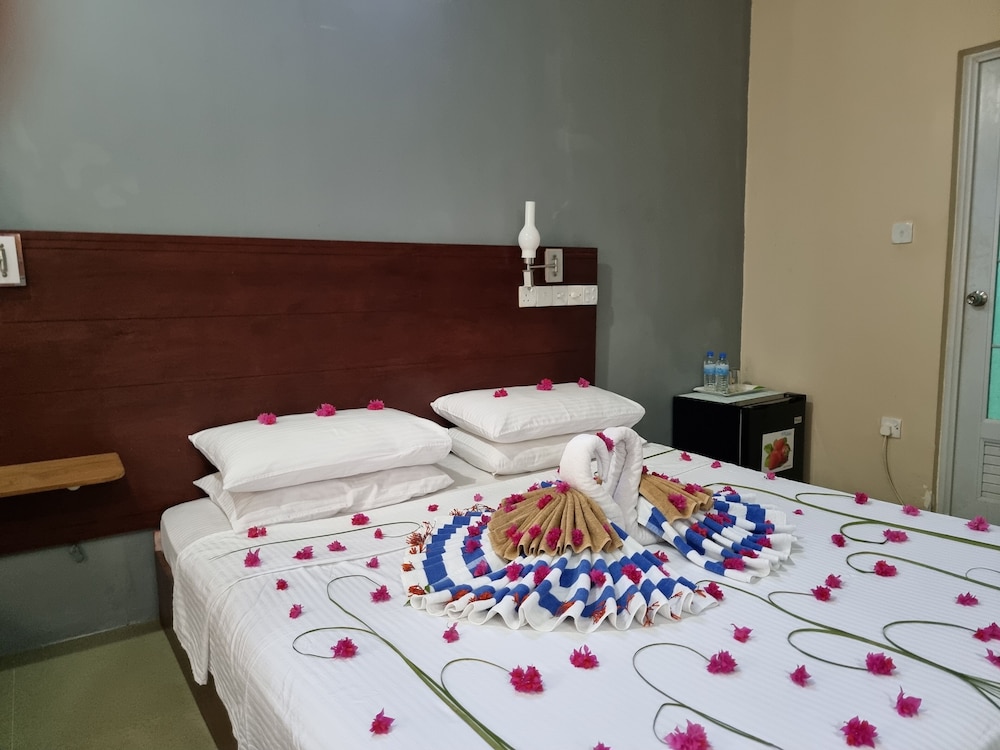 Sunset Beach View photo 5