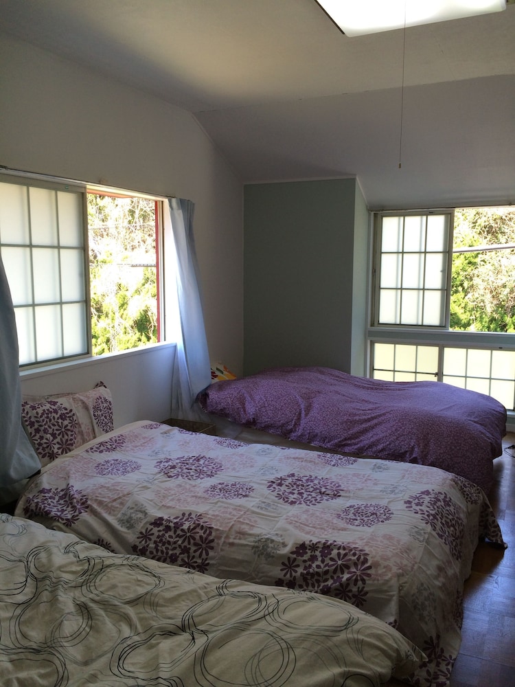 Guest House Shirahama R cafe – Caters to Women - Hostel