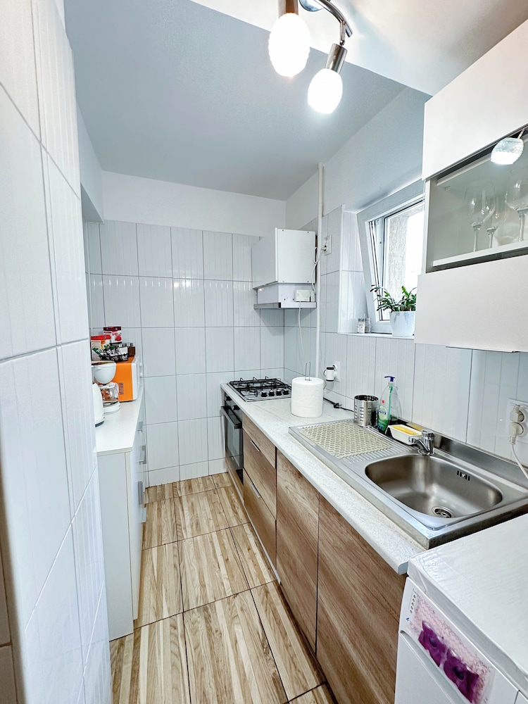 Sunrise Apartments City Center