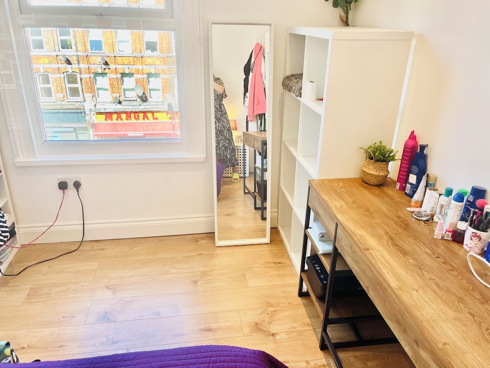 Very Lovely and Central 1-bed Apartment in London