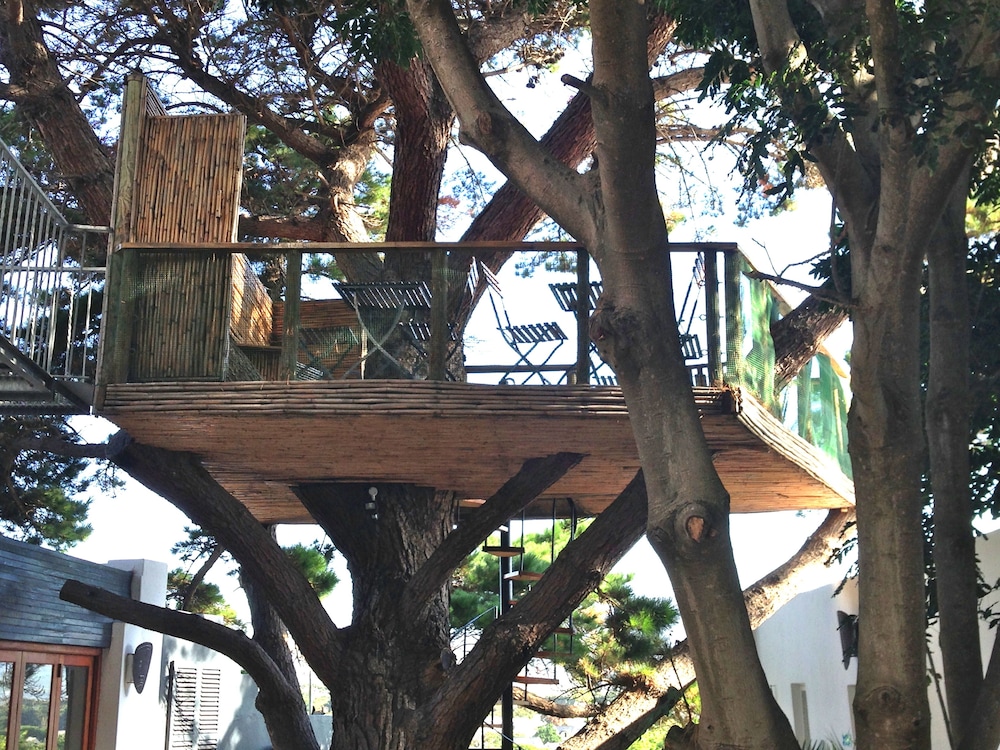 Ocean Golf Guest House