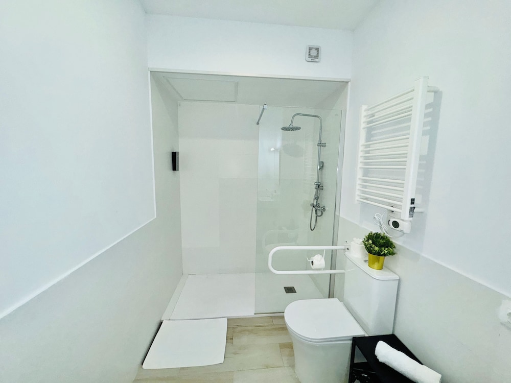 Cinco Torres Suites