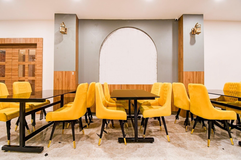 Luxury Stays Near Sea Beach and Jagannath Temple