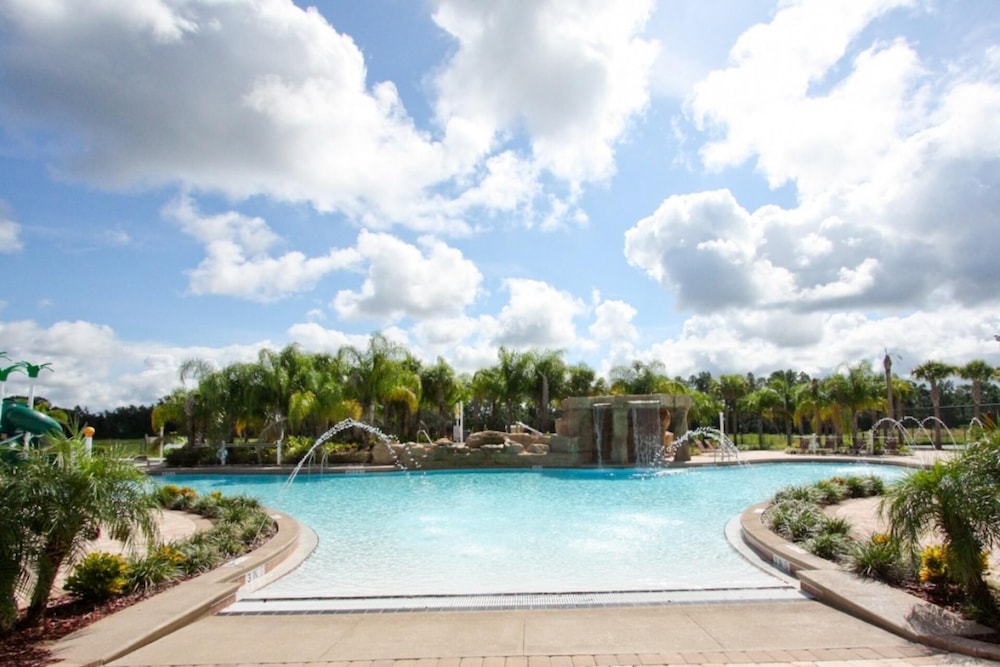 8960 Paradise Palms - Image 3