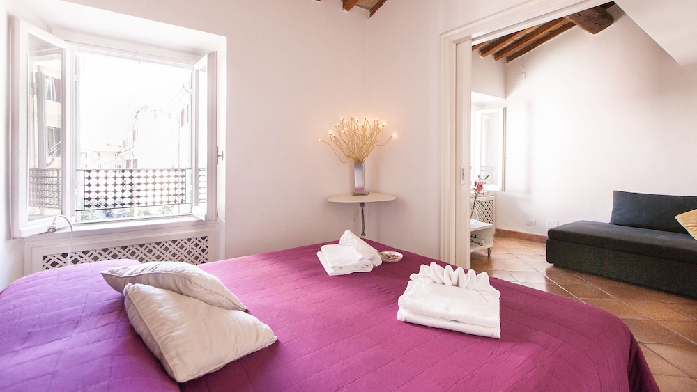 Rental In Rome Mattonato
