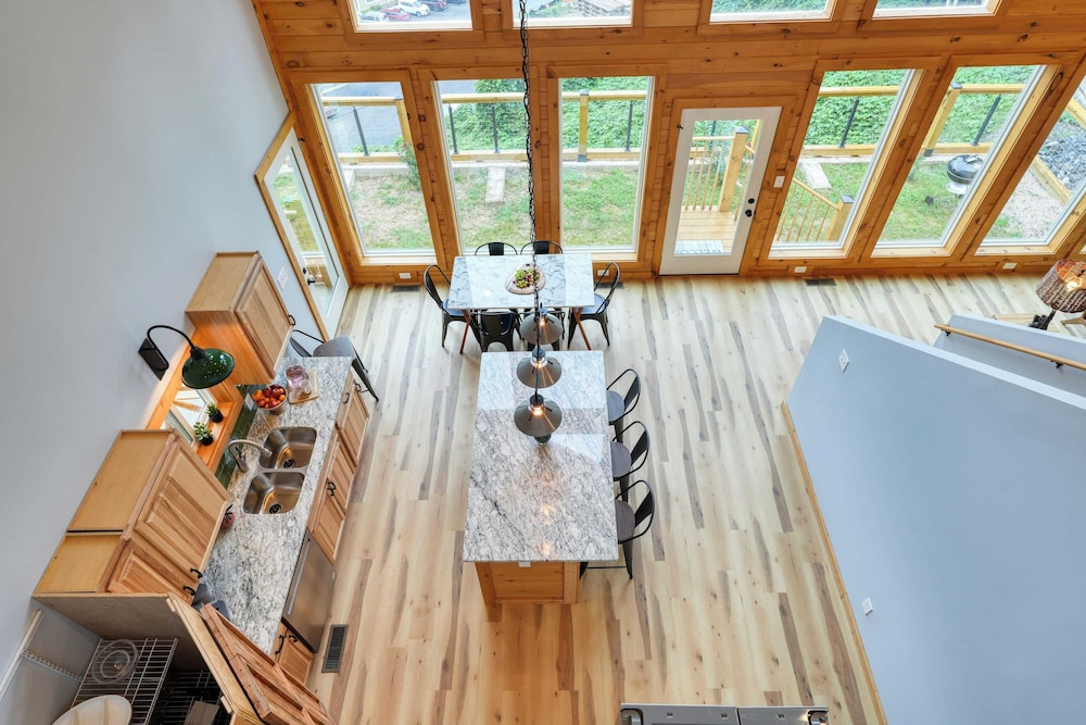 Hot Tub, Game Room & Views Near Downtown Gatlinburg Perfect Too by Avantstay