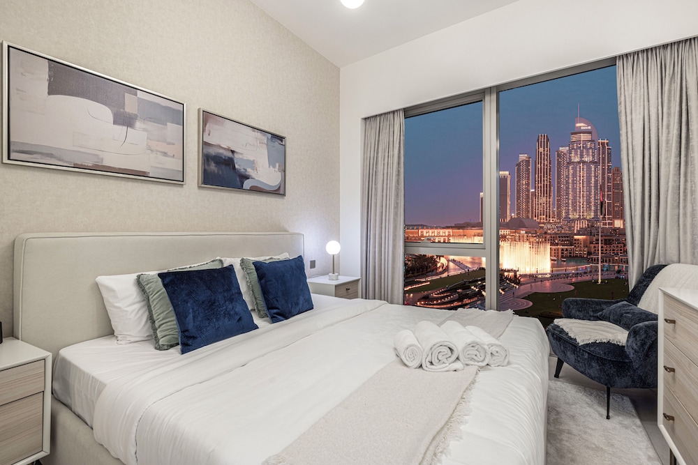 GOGOTO Burj & Fountain View Stay