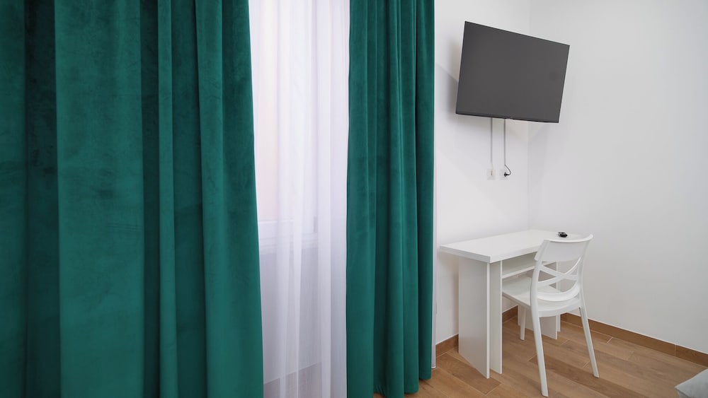 Lovely Rooms by Rentbeat