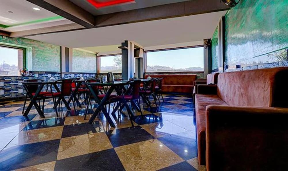 meeting & event spaces