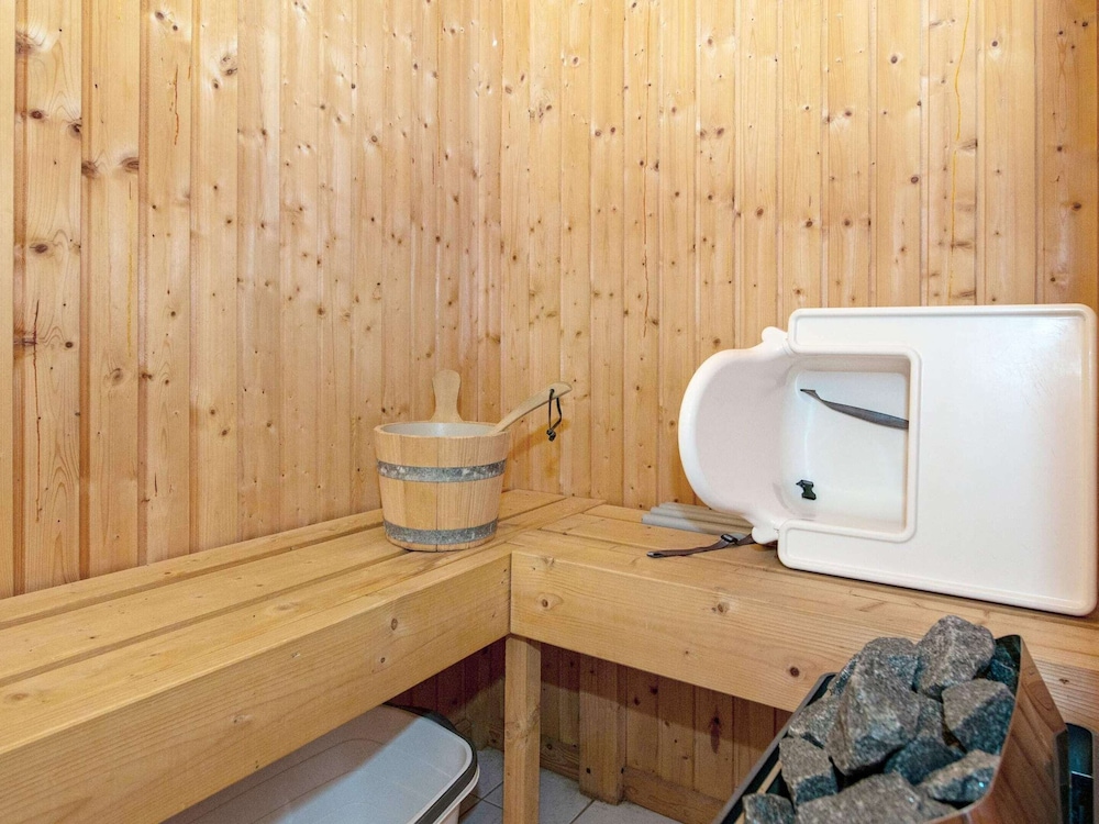 10 Person Holiday Home in Skjern-by Traum view 2