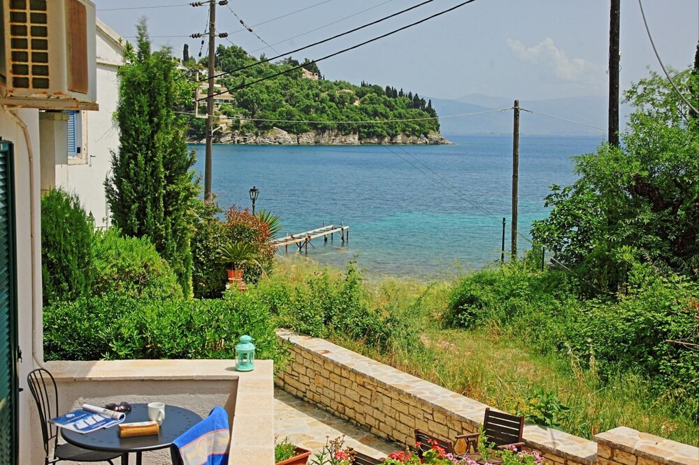 Zoulis Sofia in Kalami view 3