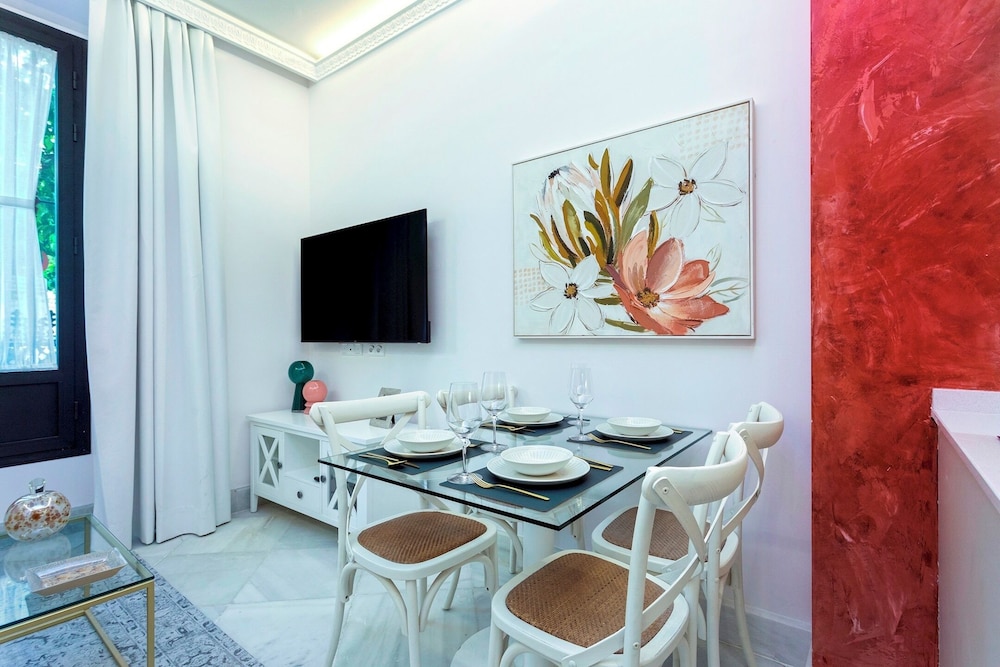 Exclusive Apartment in Seville.plaza del Museo 001