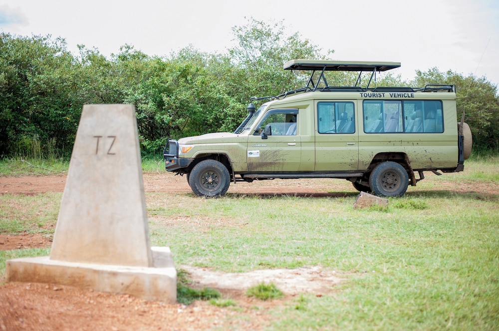 Endeem Mara Resort