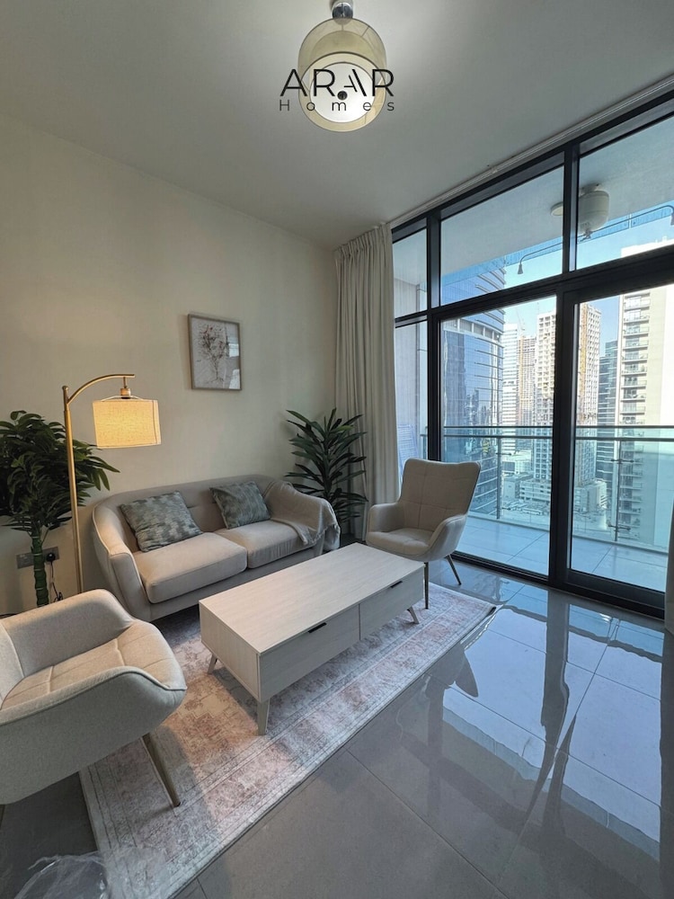 1BR Near metro.Canal  View. Mer. 1709