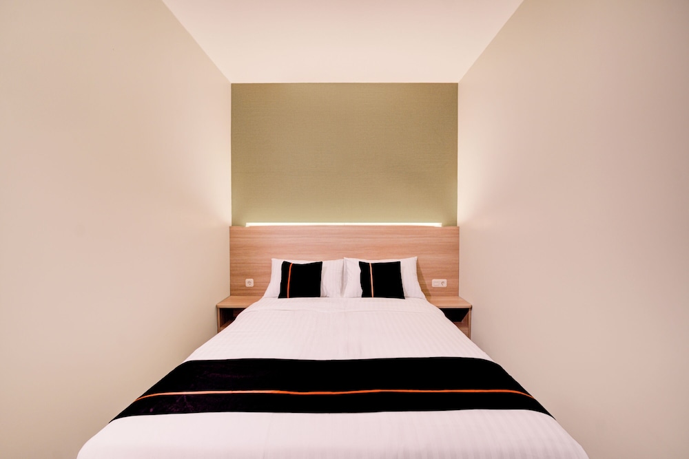 Townhouse Oak Cengkareng