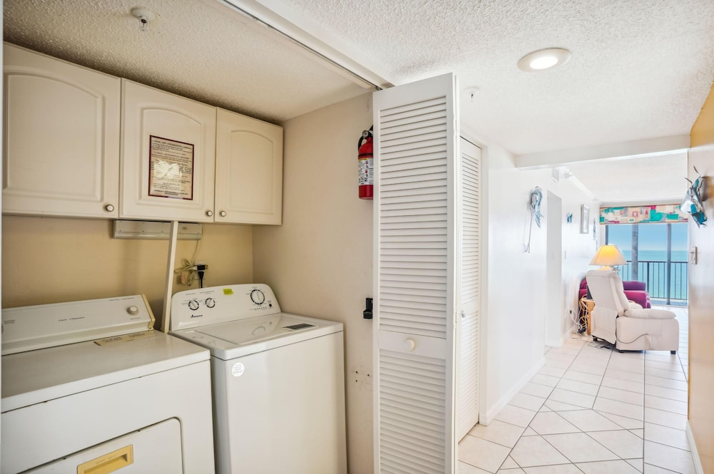 Ocean Sands 1-708