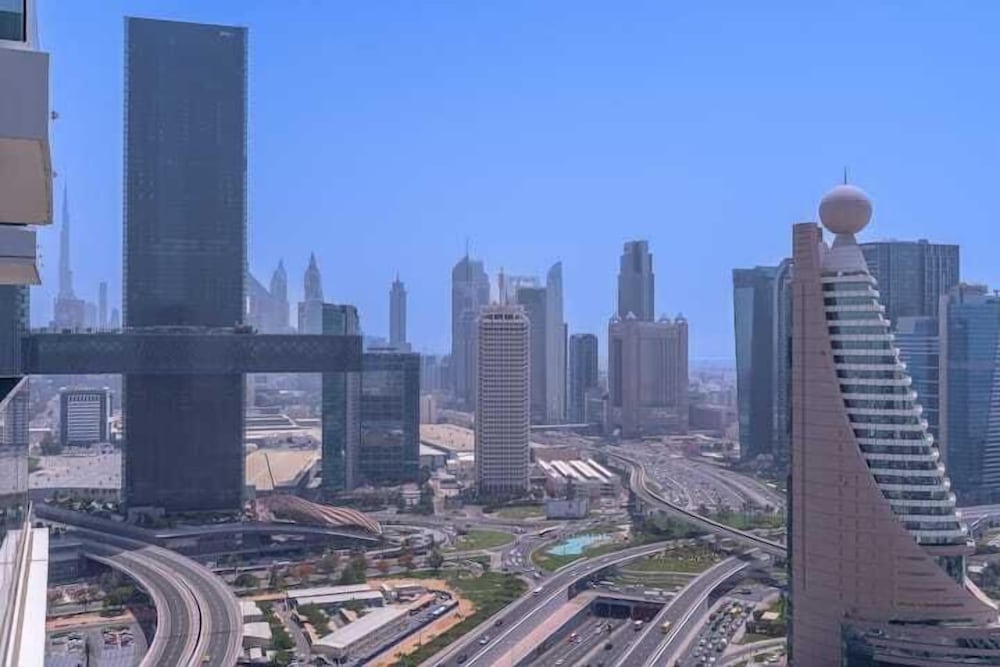 Vogue - Dubai Frame View