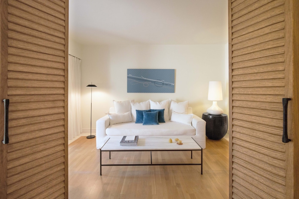 Phāea Blue - Small Luxury Hotels of the World — photo 5
