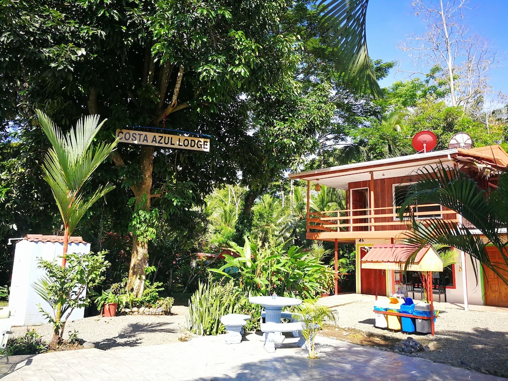Costa Azul Lodge